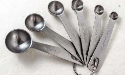 10 tablespoons to cups
