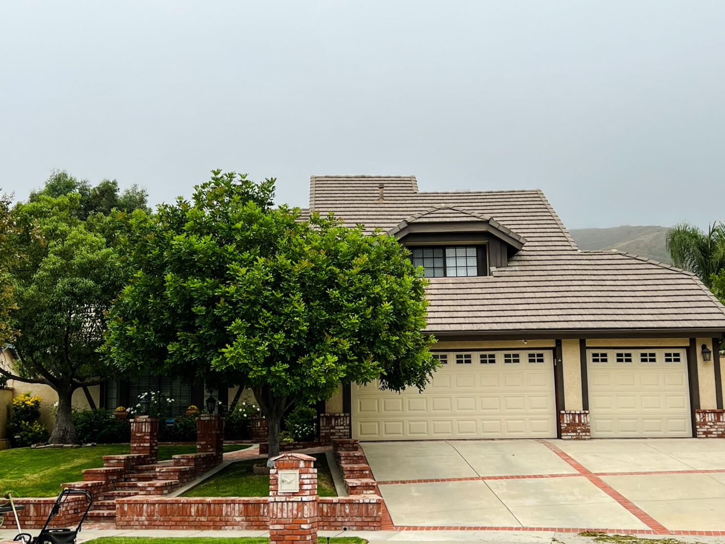 poltergeist house
